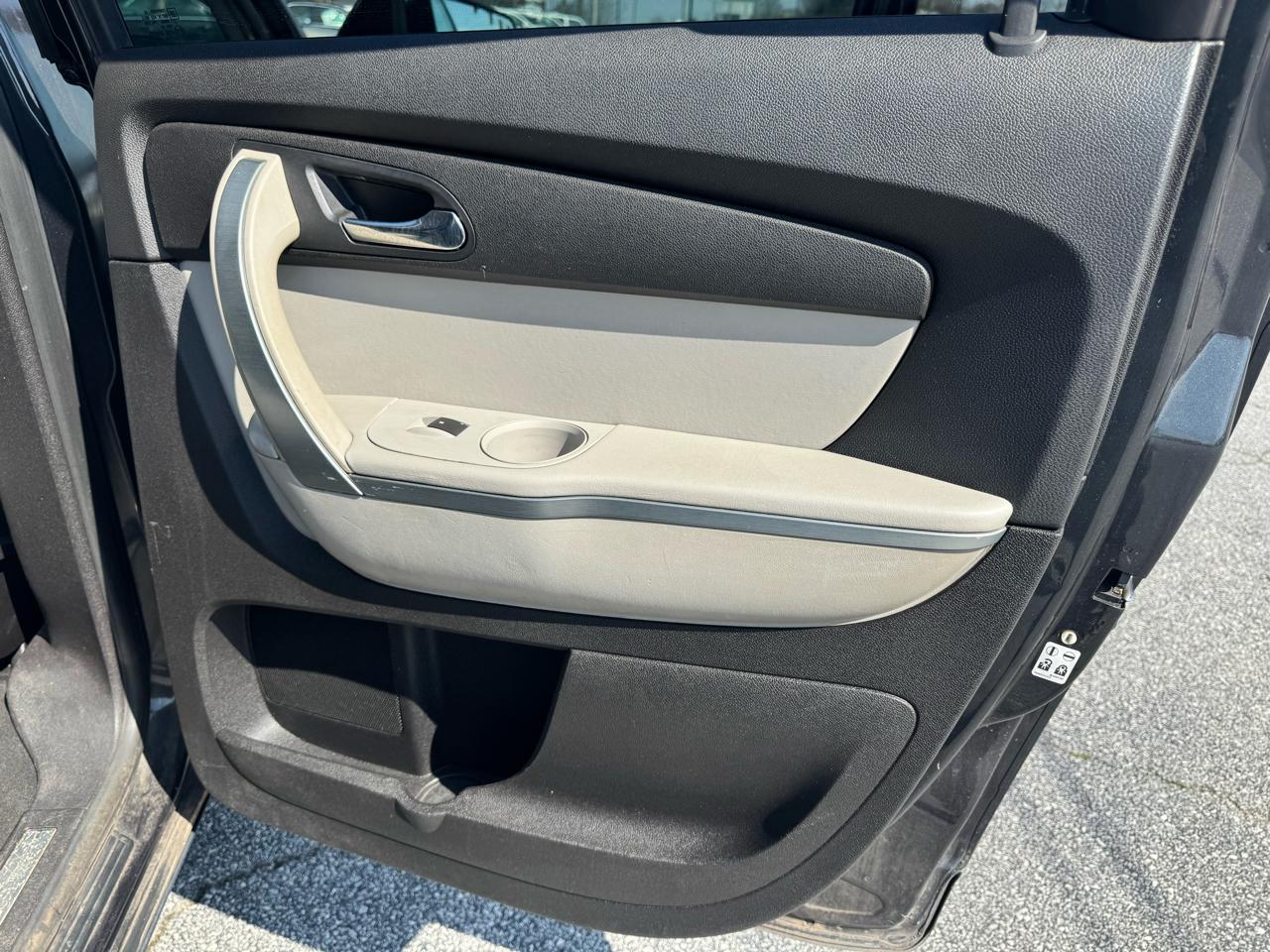 GMC Acadia SLE-1 FWD 2007