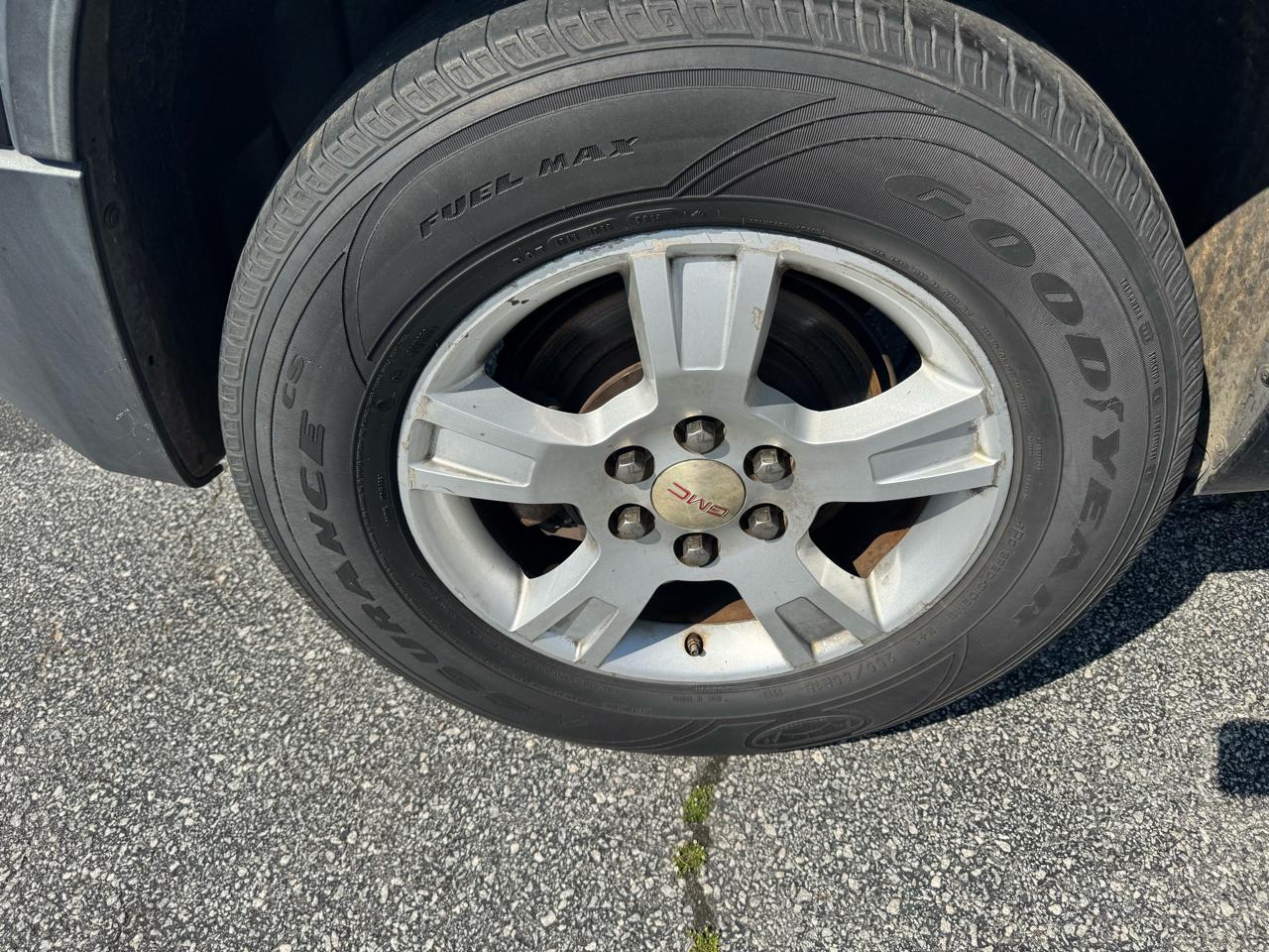 GMC Acadia SLE-1 FWD 2007