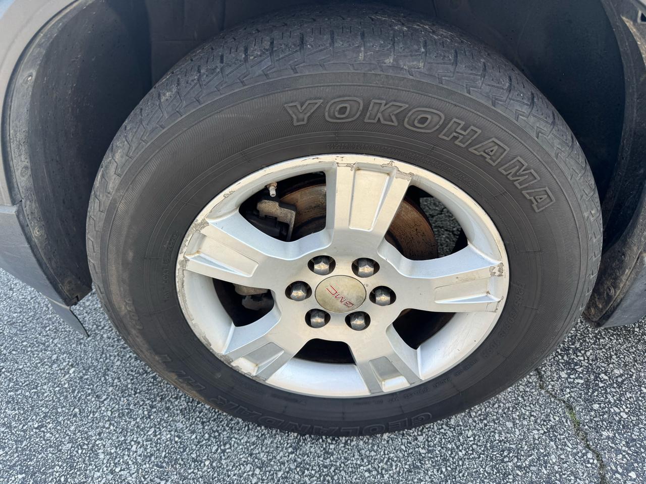 GMC Acadia SLE-1 FWD 2007