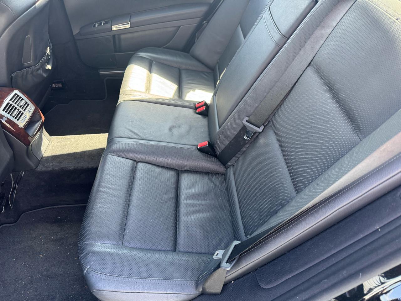 Mercedes-Benz S-Class S550 2013