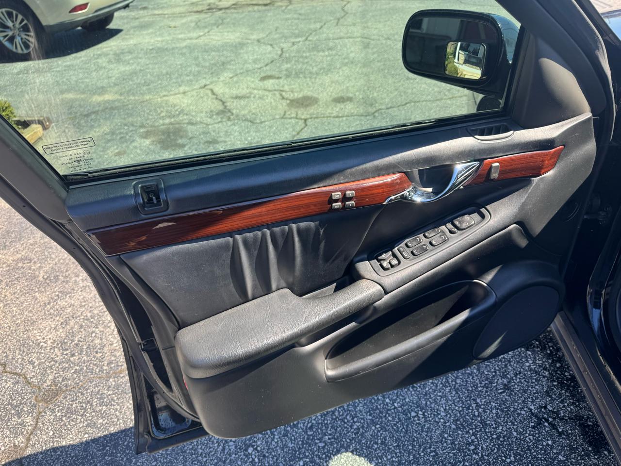 Cadillac DeVille DHS 2004