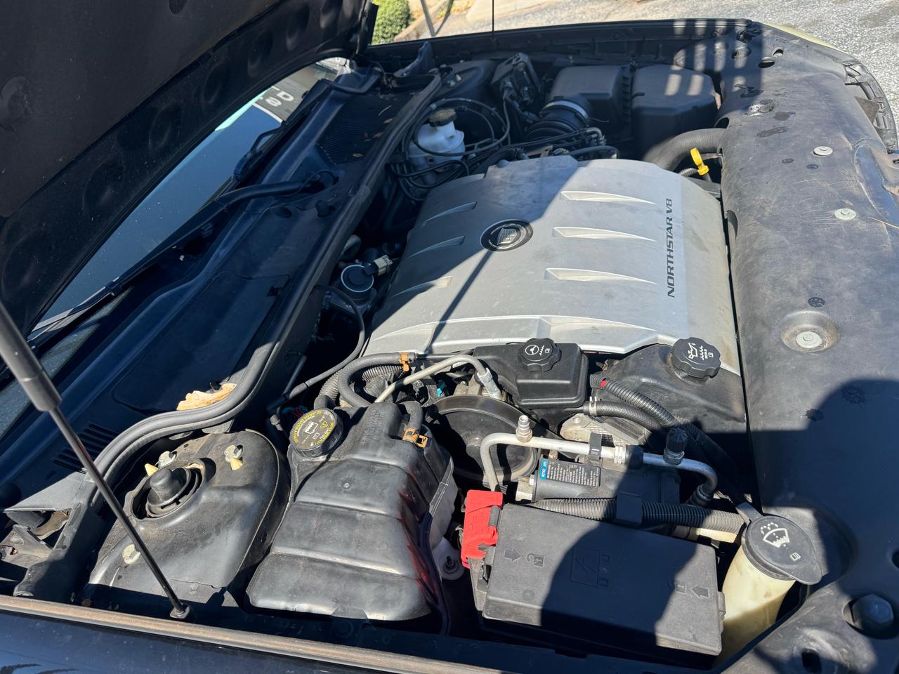 Cadillac DeVille DHS 2004