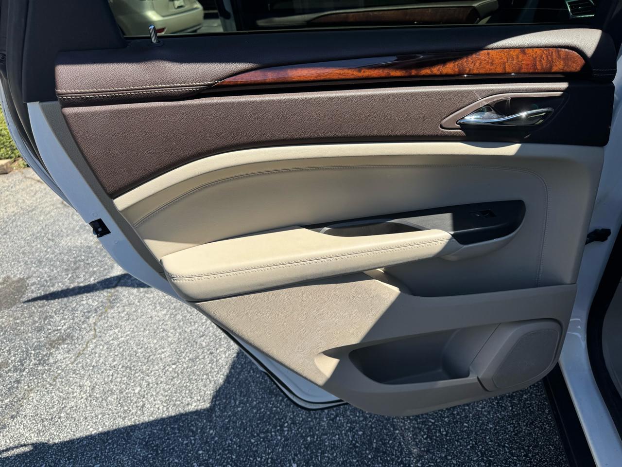 Cadillac SRX Performance 2012