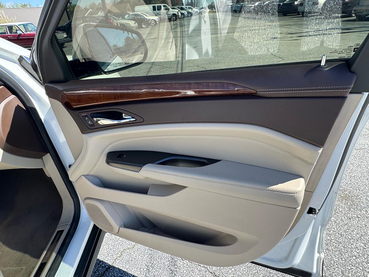 Cadillac SRX Performance 2012