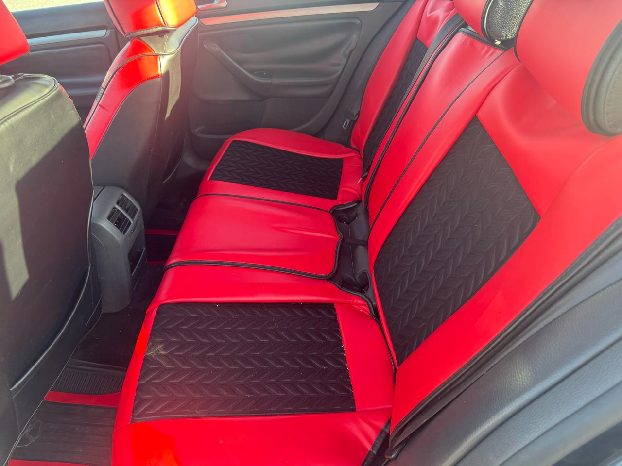 Volkswagen Jetta SE 2009