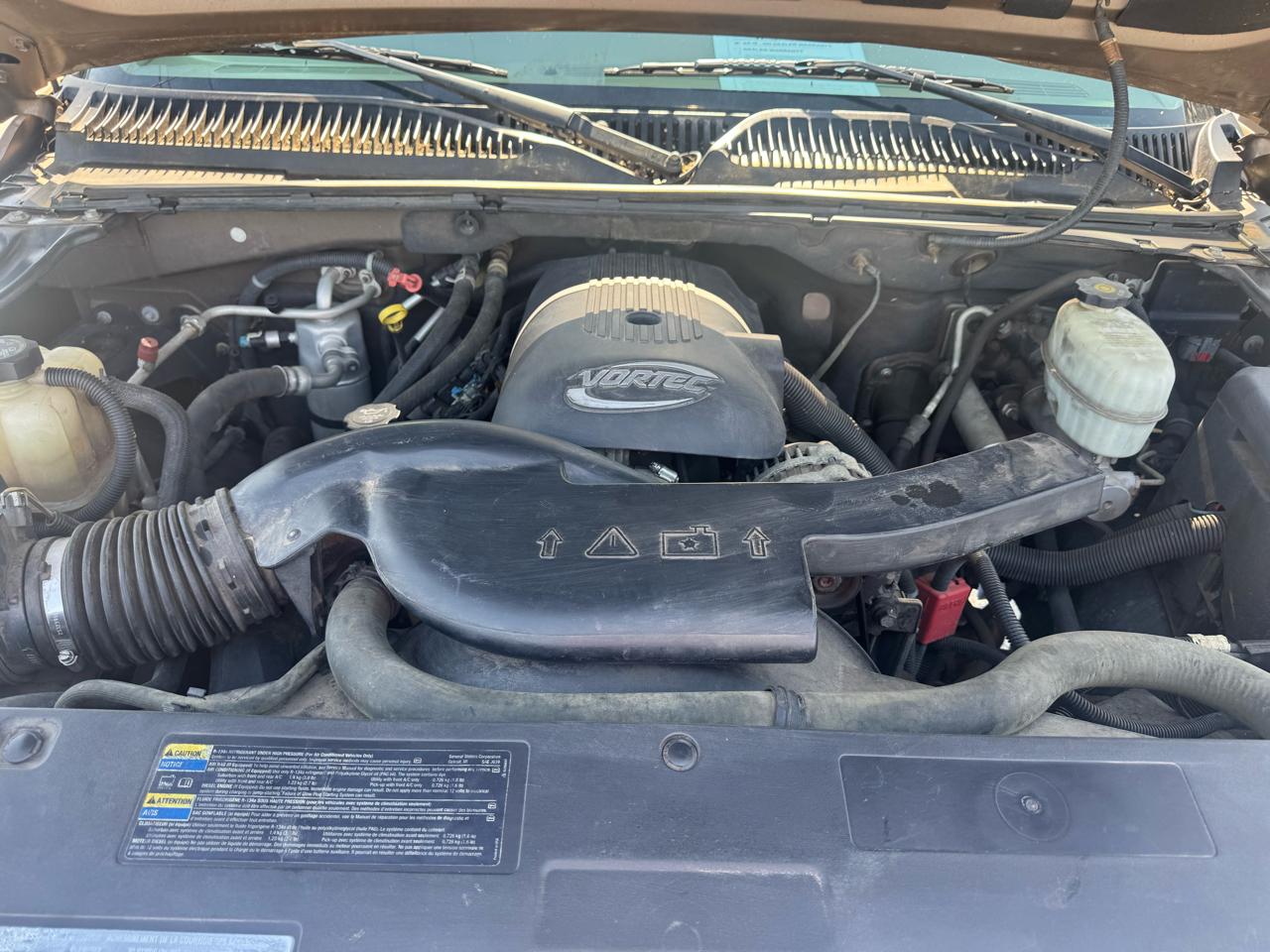 Chevrolet Tahoe 4dr 1500 4WD LT 2004