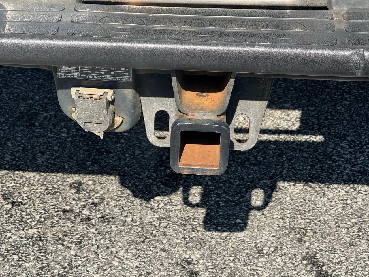 Chevrolet Tahoe 4dr 1500 4WD LT 2004