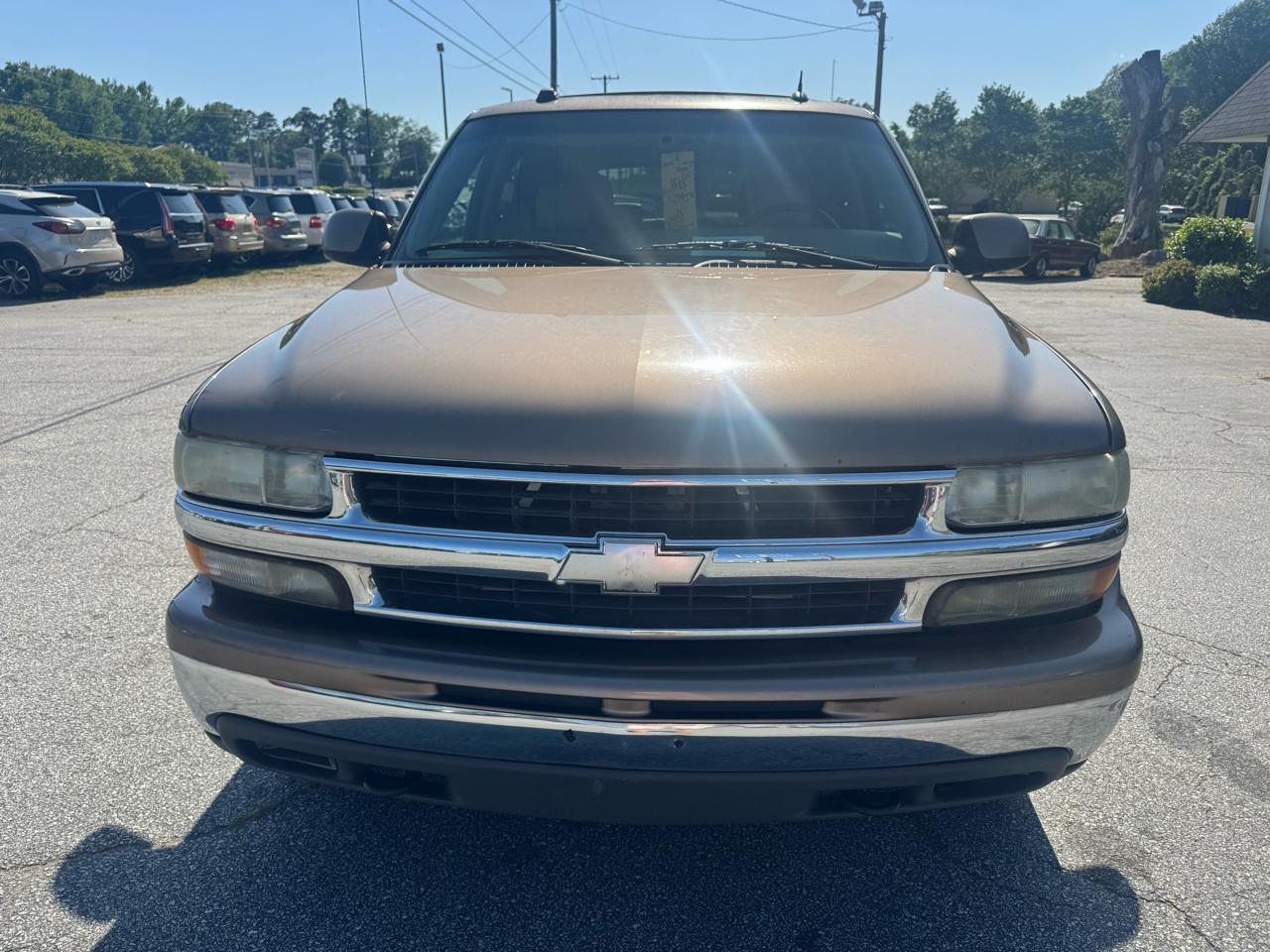 Chevrolet Tahoe 4dr 1500 4WD LT 2004