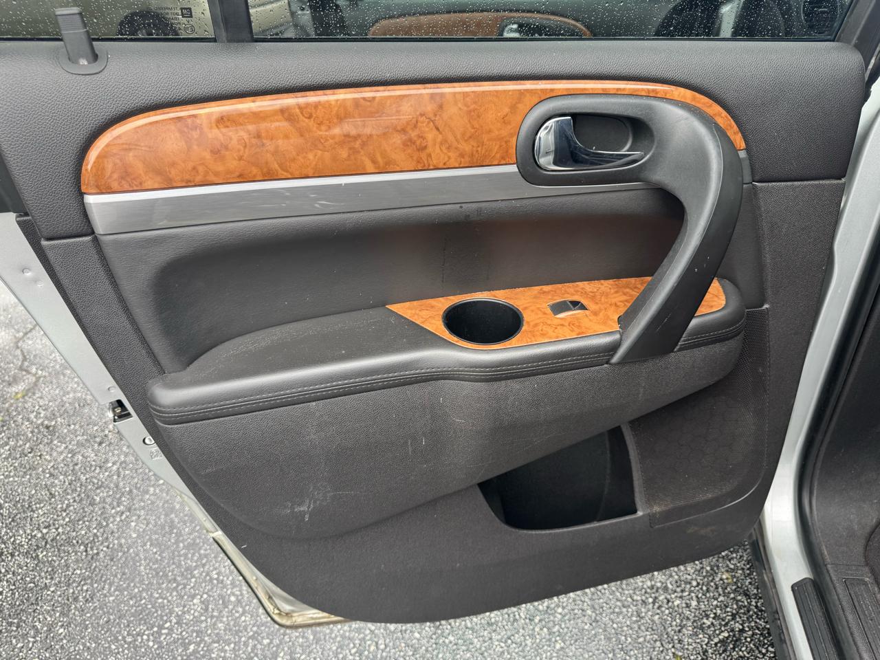 Buick Enclave AWD 4dr CXL-1 2011