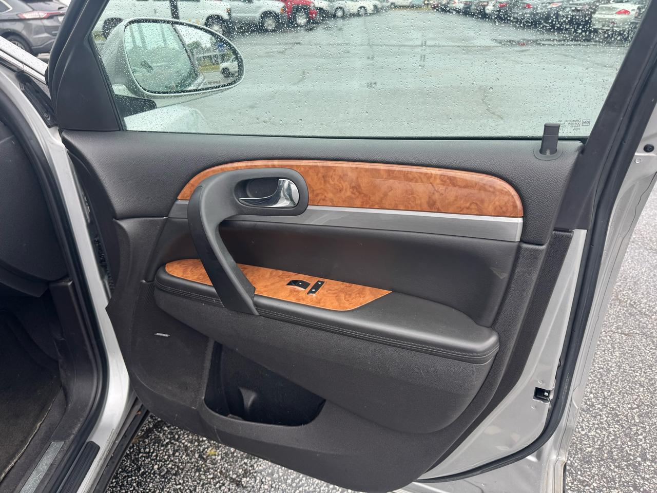 Buick Enclave AWD 4dr CXL-1 2011