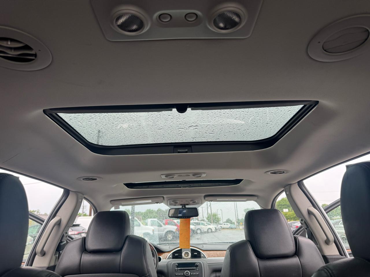 Buick Enclave AWD 4dr CXL-1 2011