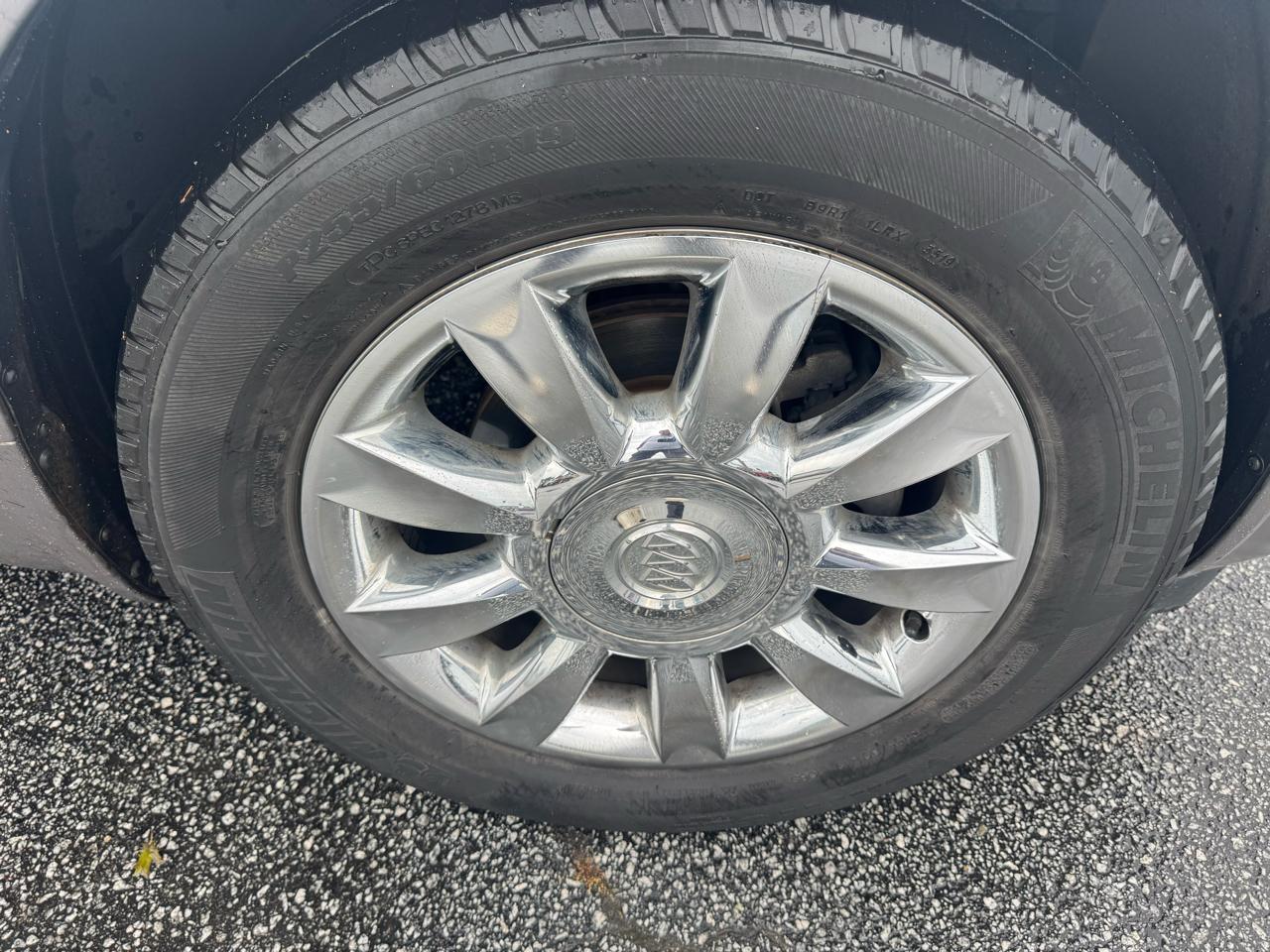 Buick Enclave AWD 4dr CXL-1 2011