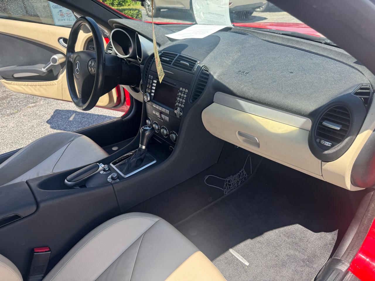 Mercedes-Benz SLK-Class Roadster 3.5L 2005