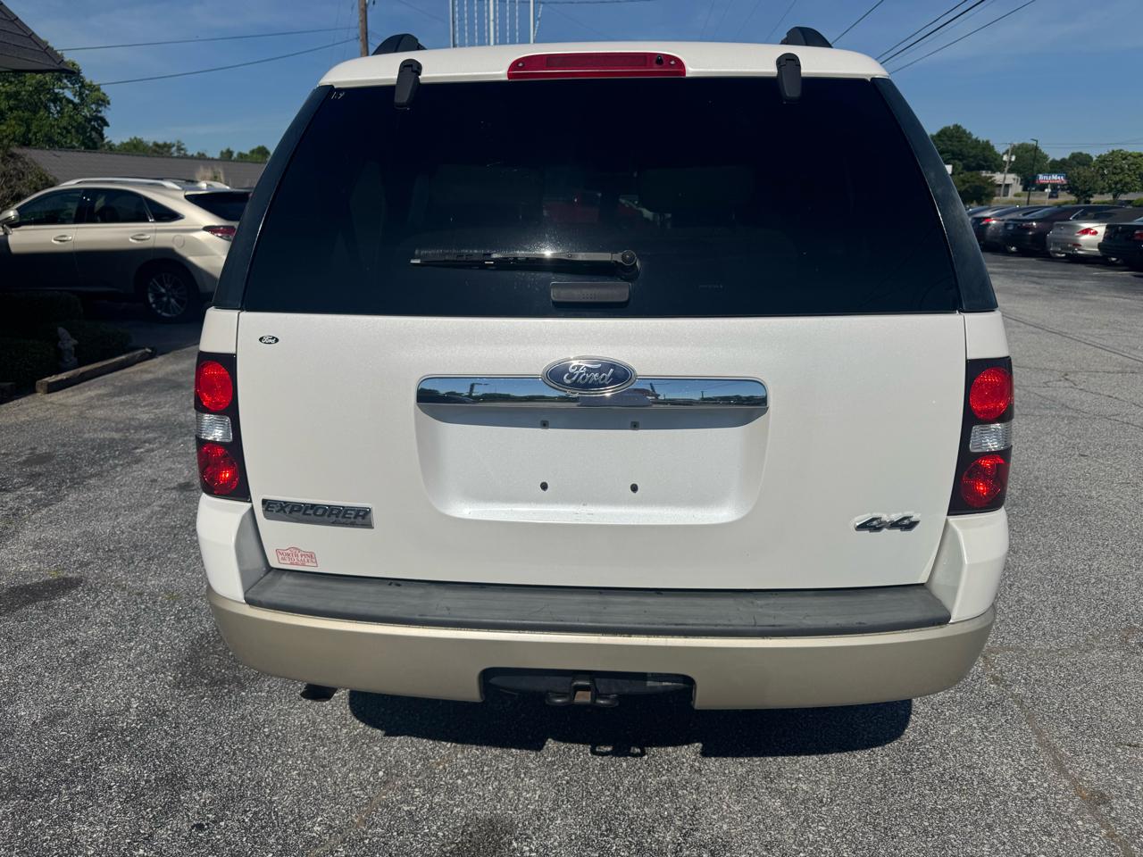 Ford Explorer 4WD 4dr Eddie Bauer 2010