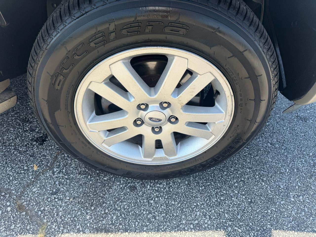 Ford Explorer 4WD 4dr Eddie Bauer 2010