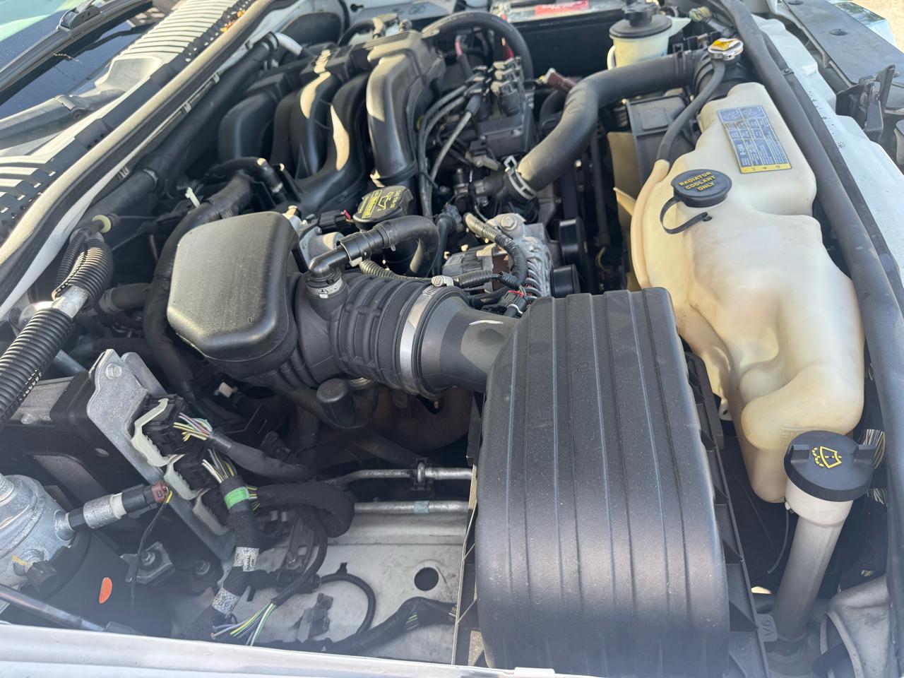 Ford Explorer 4WD 4dr Eddie Bauer 2010