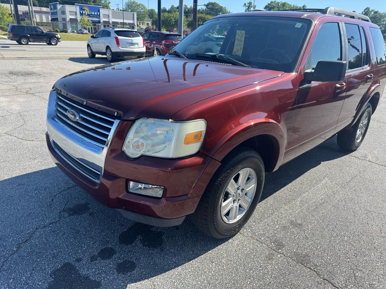 Ford Explorer RWD 4dr XLT 2010