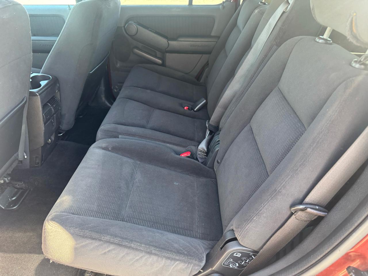 Ford Explorer RWD 4dr XLT 2010