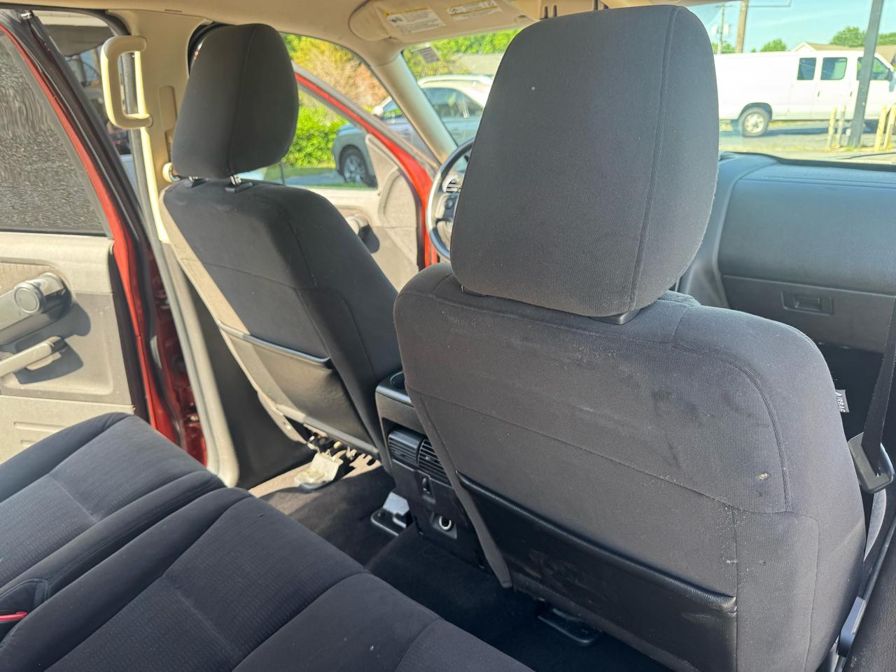 Ford Explorer RWD 4dr XLT 2010