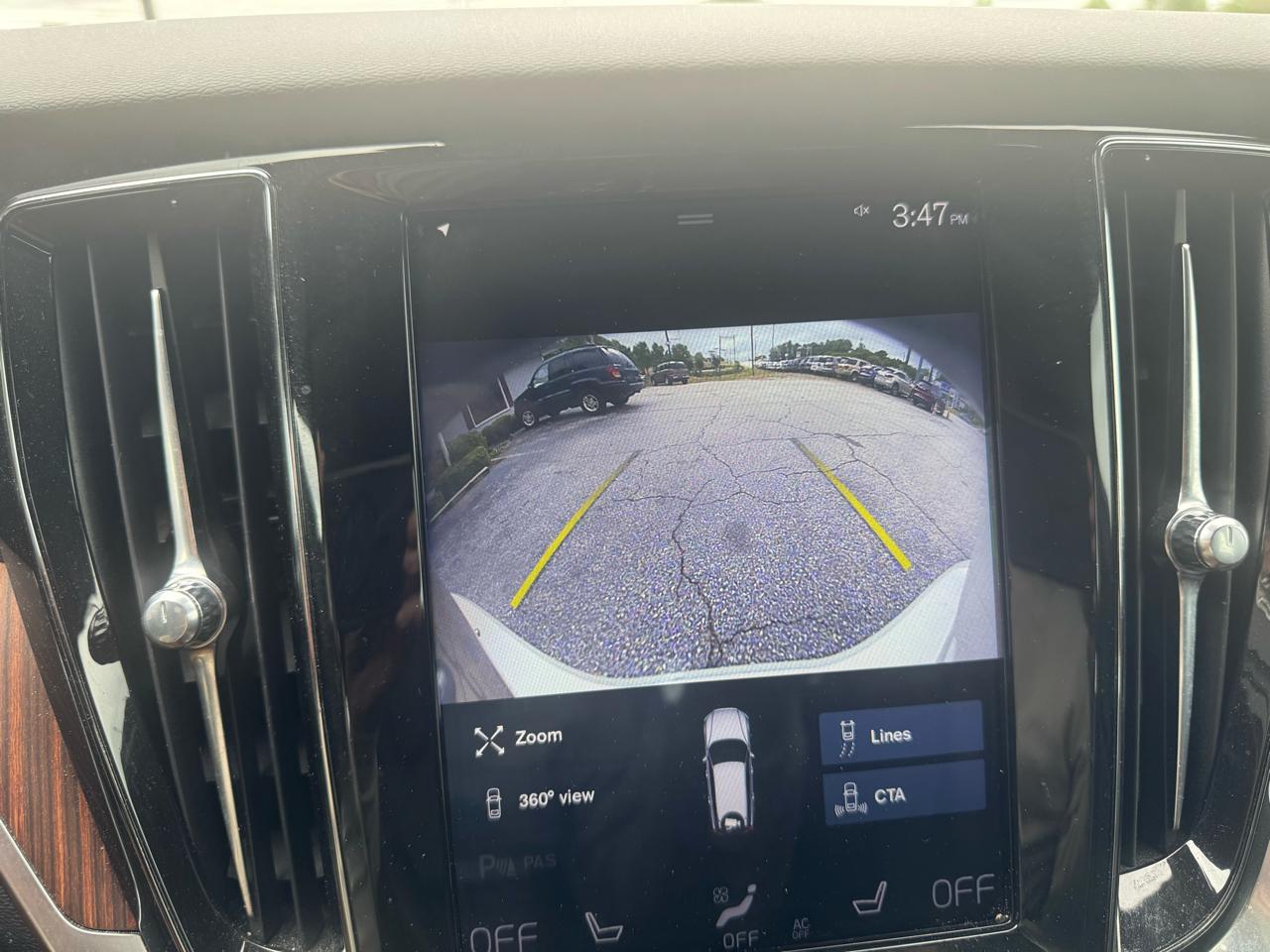 Volvo V60 T5 FWD Momentum 2020