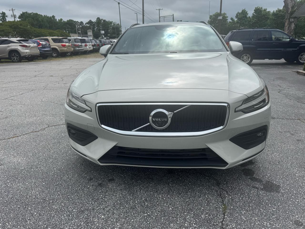 Volvo V60 T5 FWD Momentum 2020