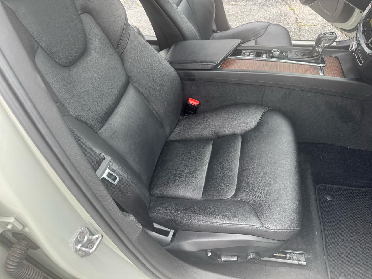 Volvo V60 T5 FWD Momentum 2020