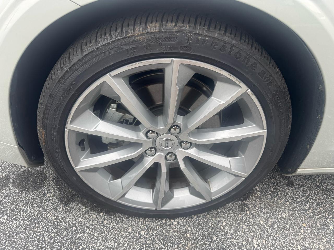 Volvo V60 T5 FWD Momentum 2020