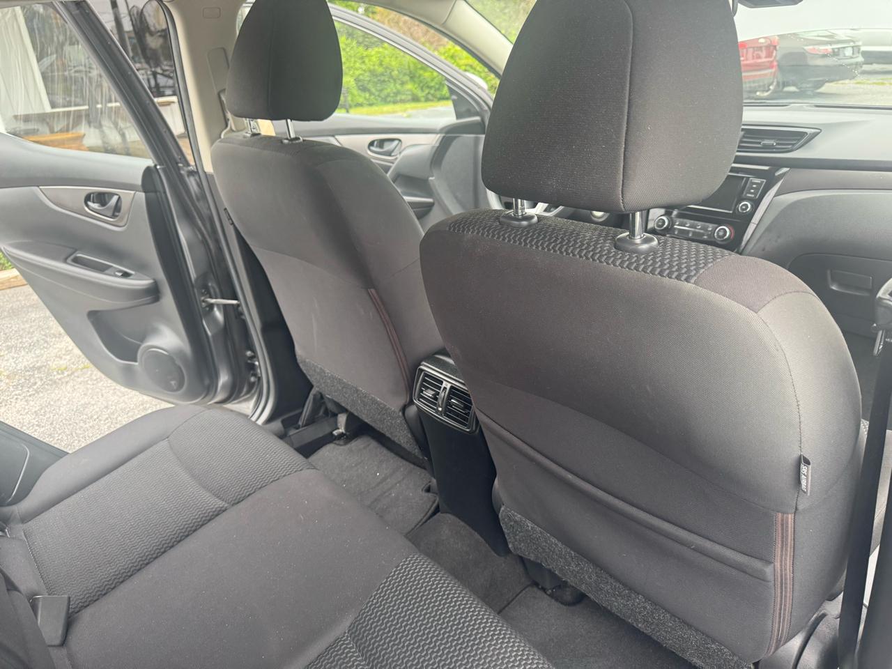 Nissan Rogue Sport FWD S 2020