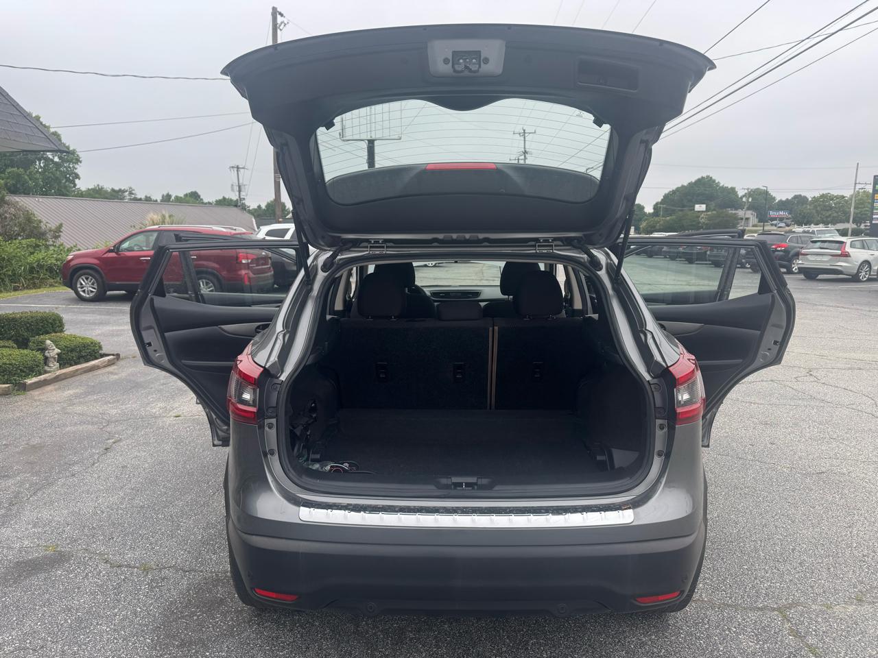 Nissan Rogue Sport FWD S 2020