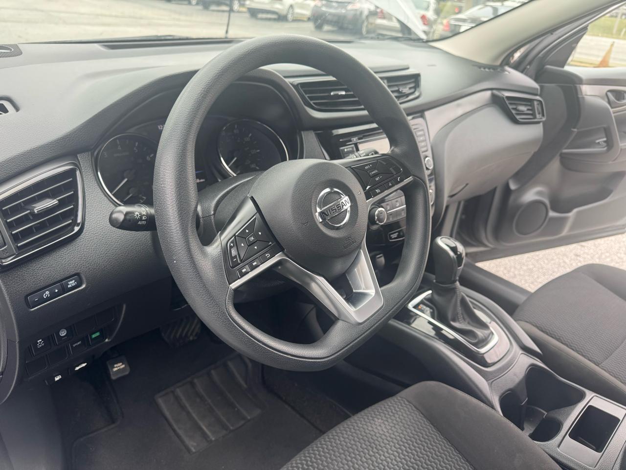 Nissan Rogue Sport FWD S 2020