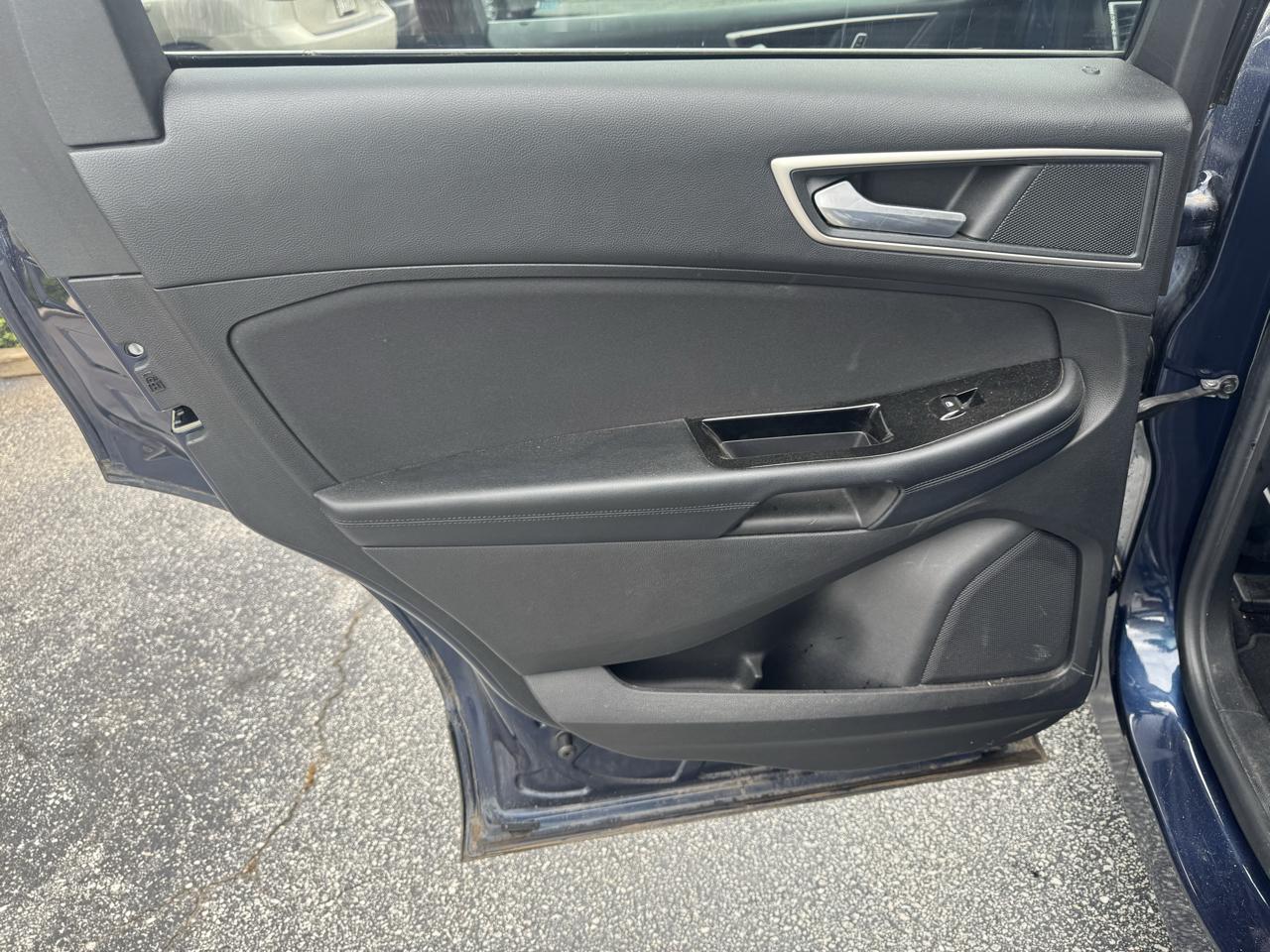 Ford Edge SEL FWD 2017