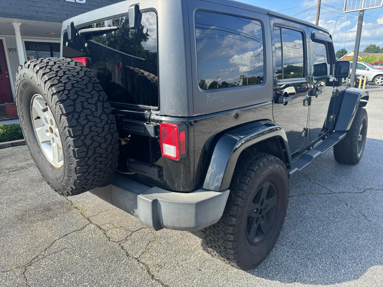 Jeep Wrangler Unlimited 4WD 4dr Sport 2012