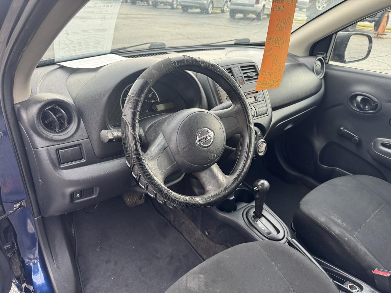 Nissan Versa 4dr Sdn CVT 1.6 S 2012