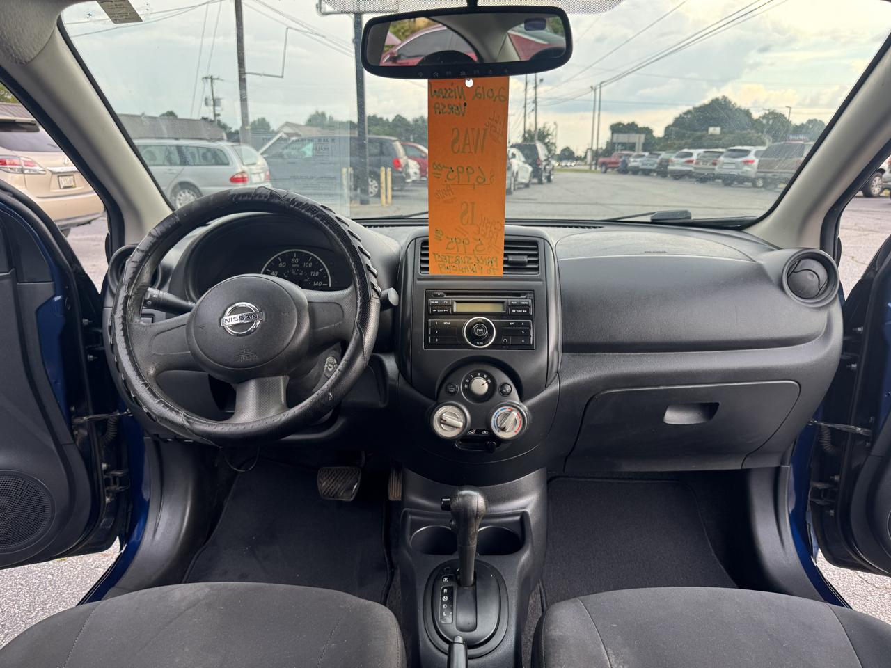 Nissan Versa 4dr Sdn CVT 1.6 S 2012
