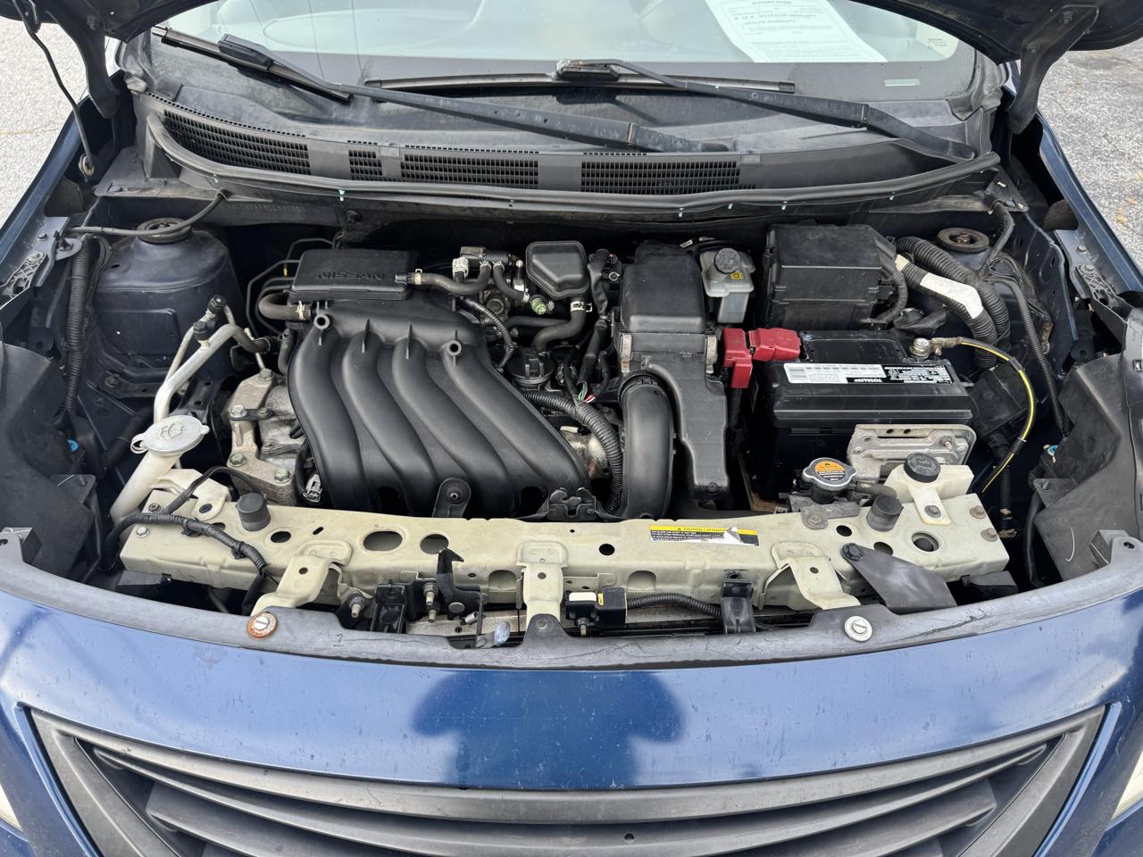 Nissan Versa 4dr Sdn CVT 1.6 S 2012