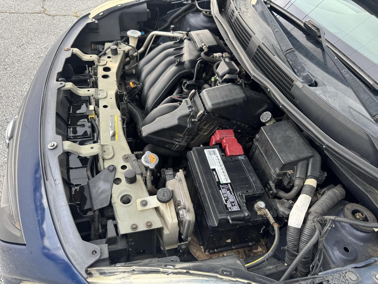Nissan Versa 4dr Sdn CVT 1.6 S 2012