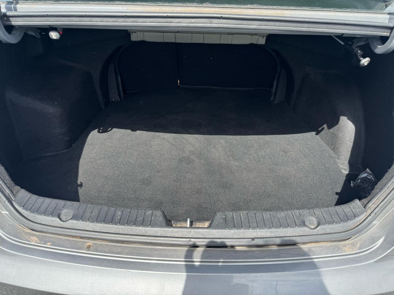 Hyundai Sonata 4dr Sdn 2.4L Auto GLS 2013