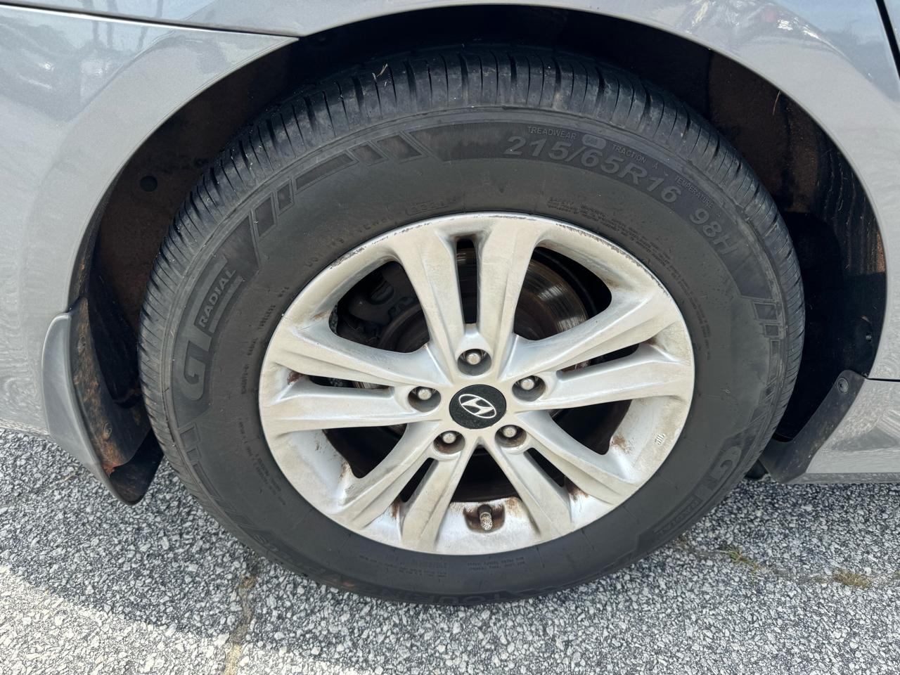 Hyundai Sonata 4dr Sdn 2.4L Auto GLS 2013