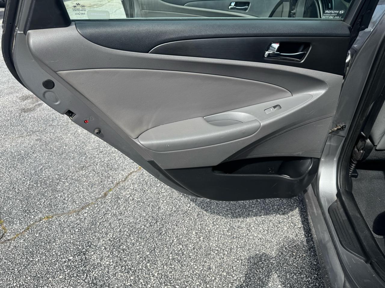 Hyundai Sonata 4dr Sdn 2.4L Auto GLS 2013