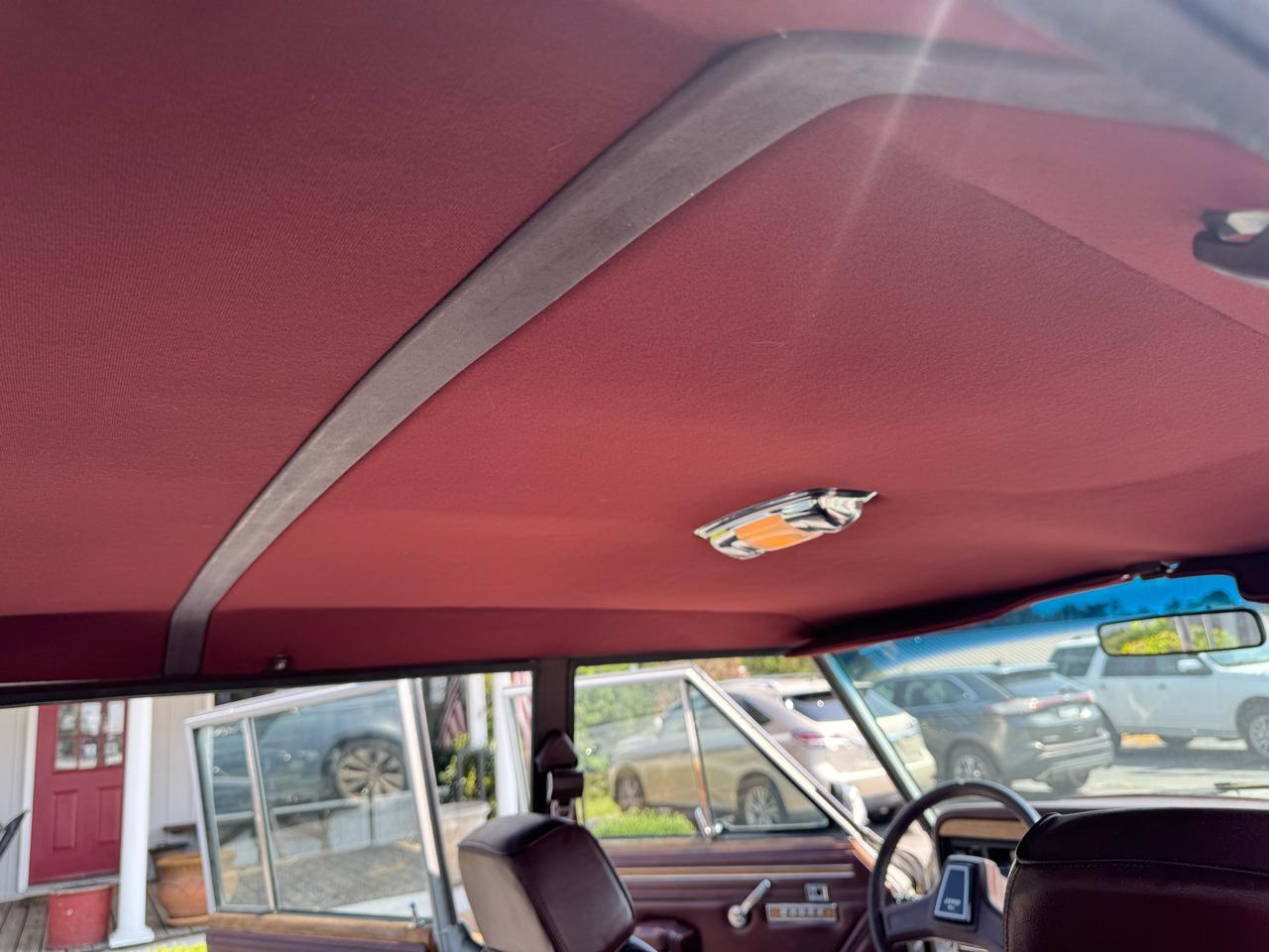 Jeep Grand Wagoneer 4dr Wagon 1988