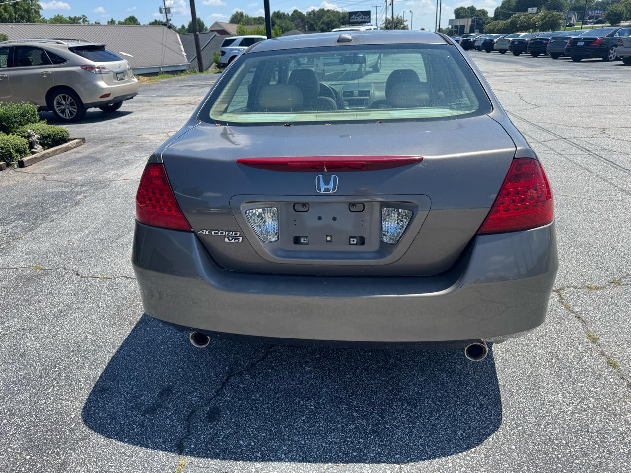 Honda Accord Sdn EX-L V6 AT 2006