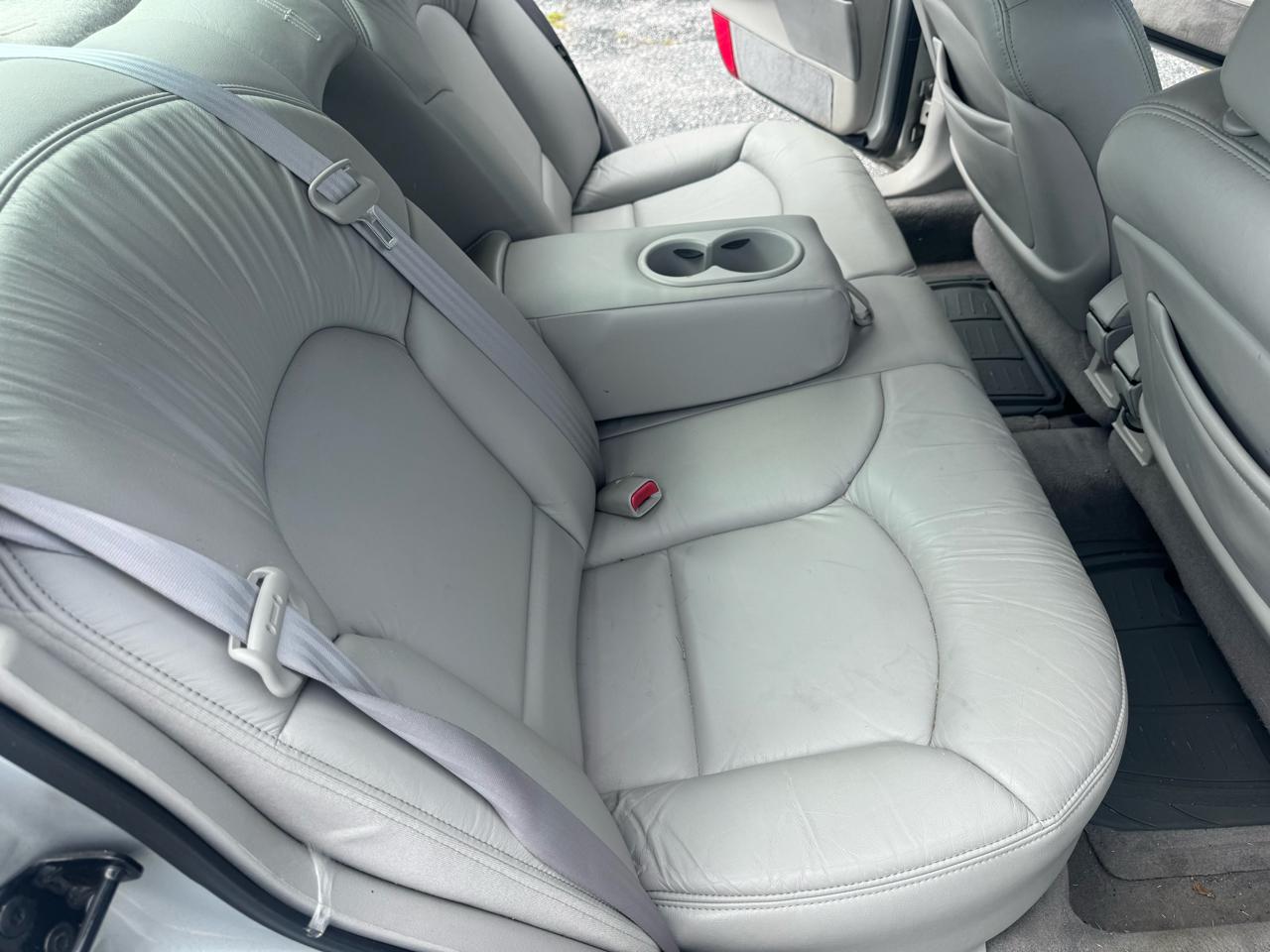 Lincoln Continental 4dr Sdn 1999
