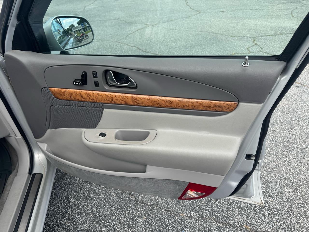 Lincoln Continental 4dr Sdn 1999