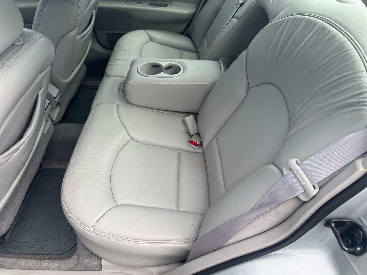 Lincoln Continental 4dr Sdn 1999