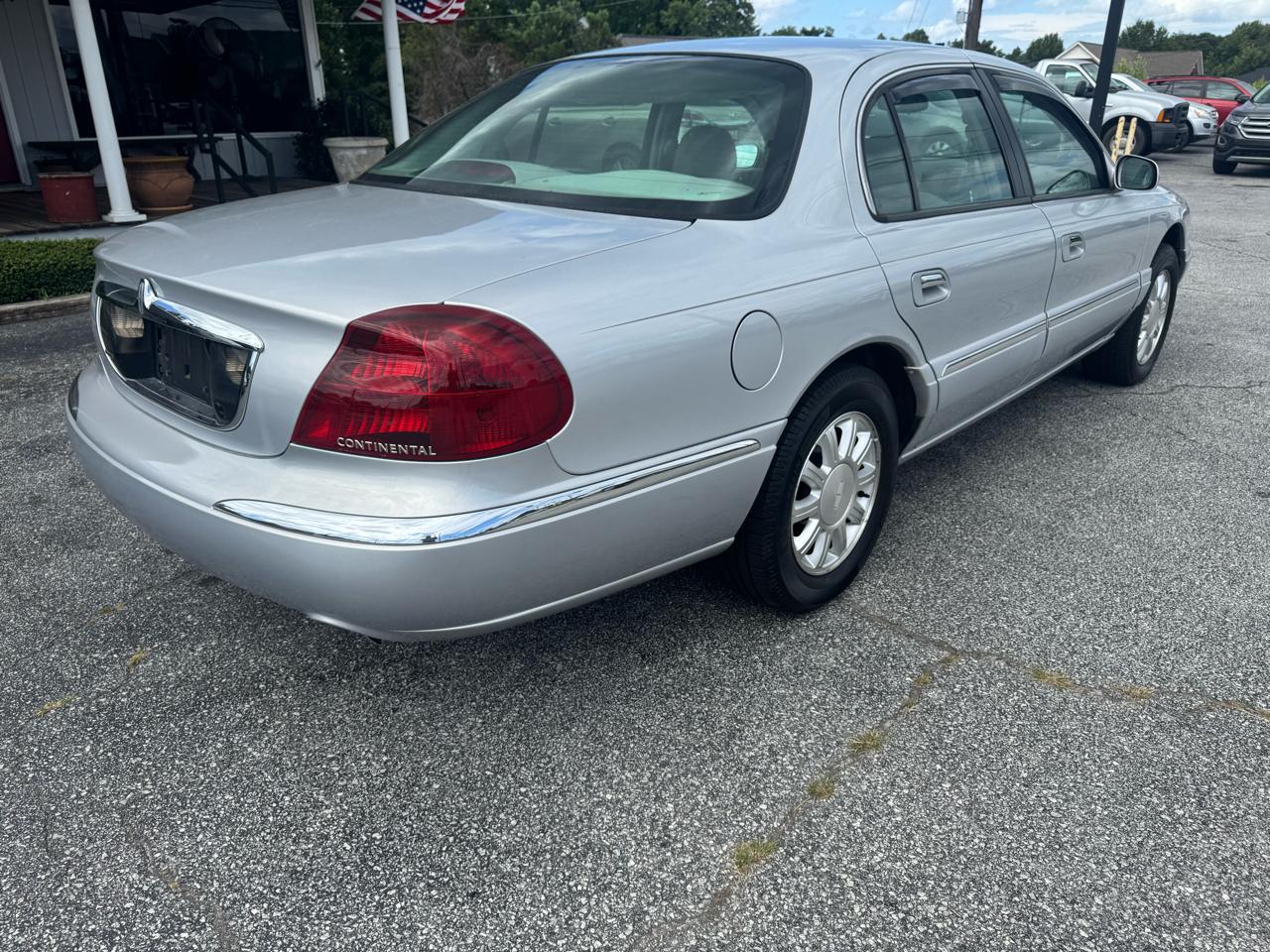 Lincoln Continental 4dr Sdn 1999