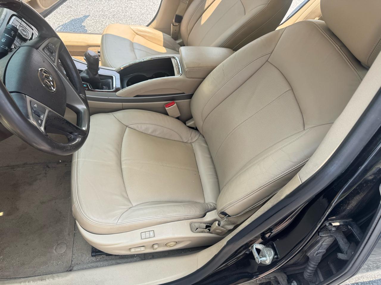 Buick LaCrosse 4dr Sdn Touring FWD 2012