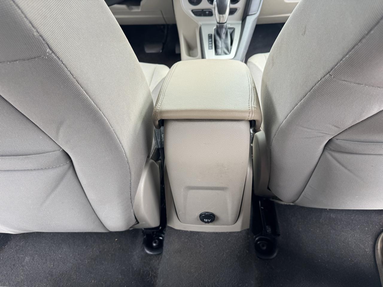 Ford Focus 5dr HB SE 2013