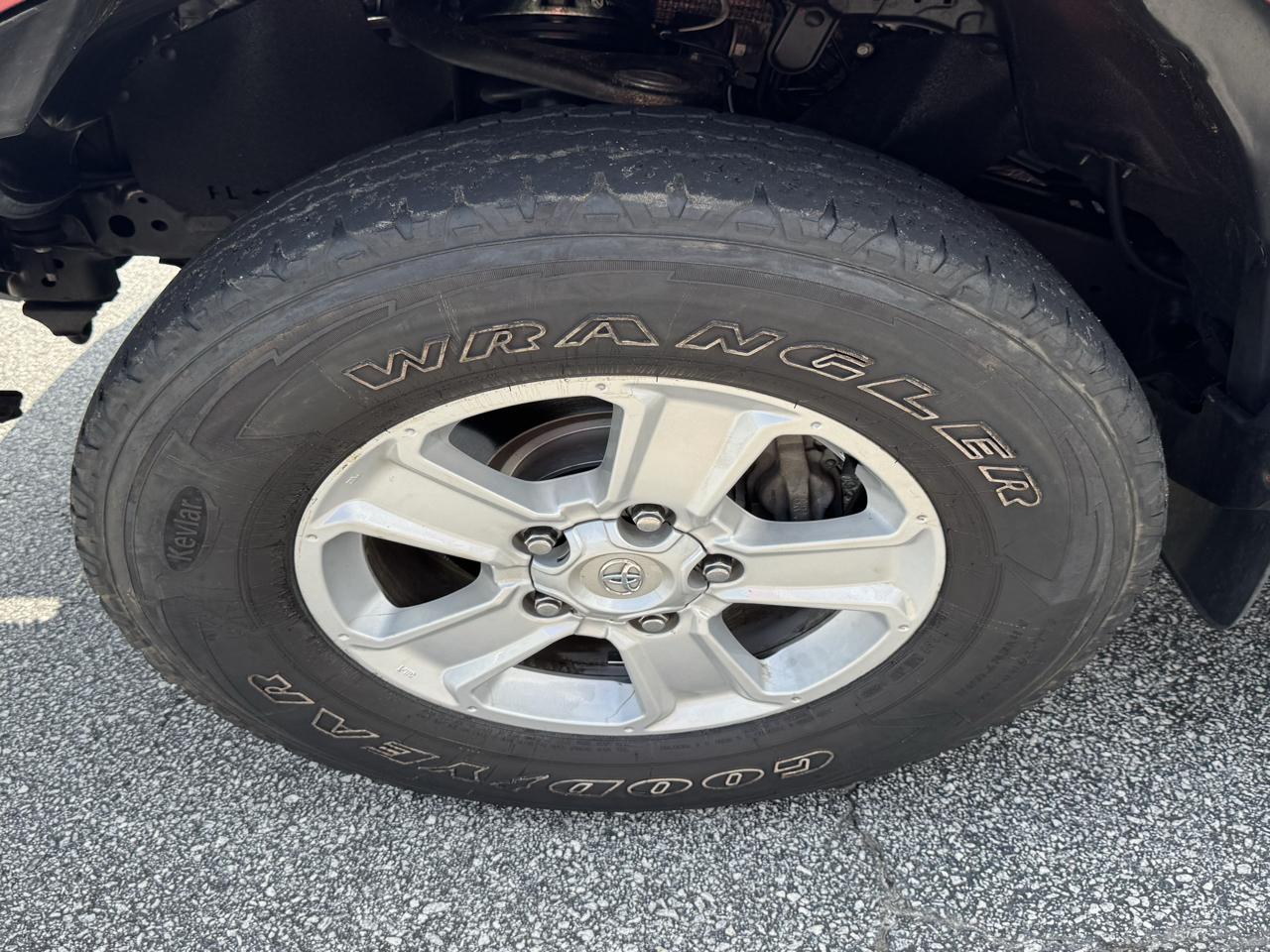 Toyota Tundra 2WD SR5 Double Cab 6.5' Bed 5.7L (Natl) 2020