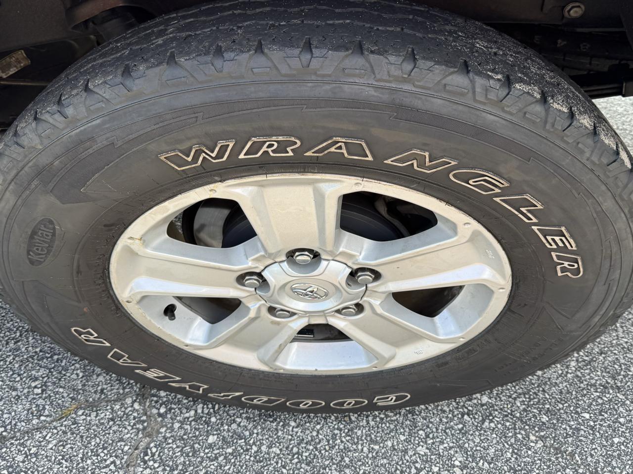 Toyota Tundra 2WD SR5 Double Cab 6.5' Bed 5.7L (Natl) 2020