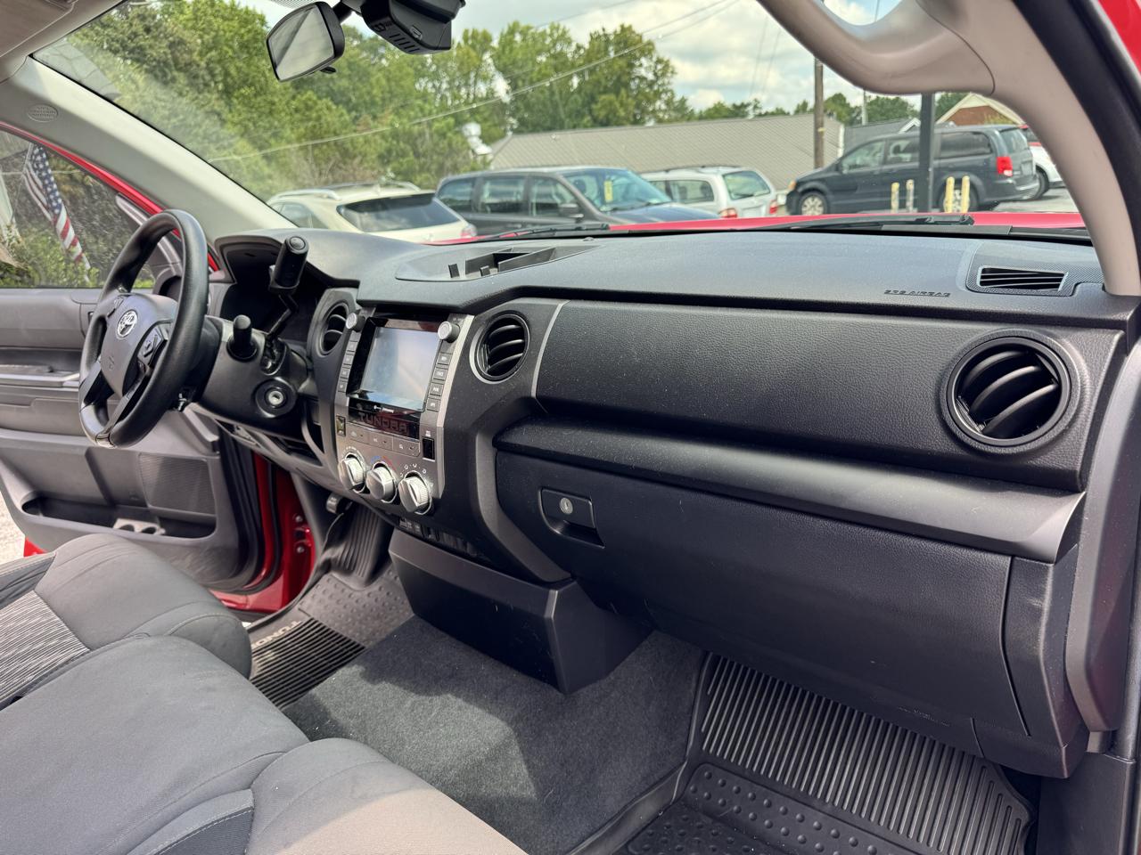Toyota Tundra 2WD SR5 Double Cab 6.5' Bed 5.7L (Natl) 2020